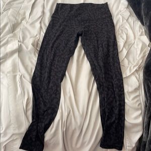Lululemon Leopard Leggings 25”